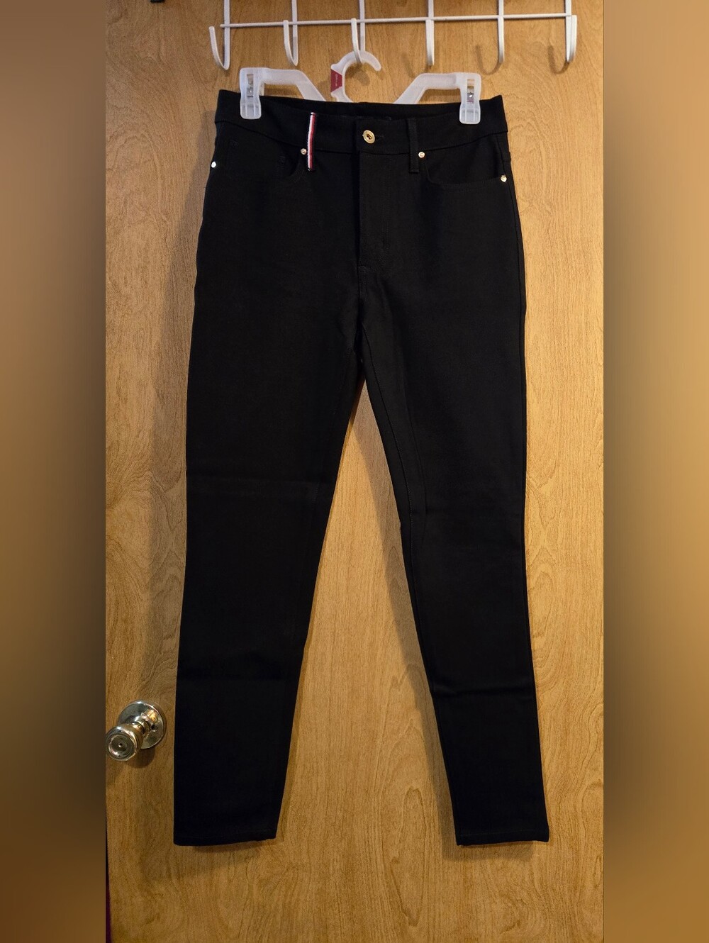 Tommy Hilfiger Black Tribeca Skinny Jeans Size 4